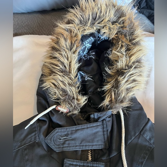 011: PerLoved Men's Gray Down-filled Fur-Trimmed Hood Bomber Jacket - Picture 11 of 13